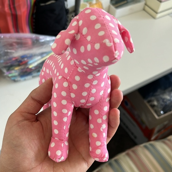 Pink VS Stuffed Dog - Picture 6 of 6